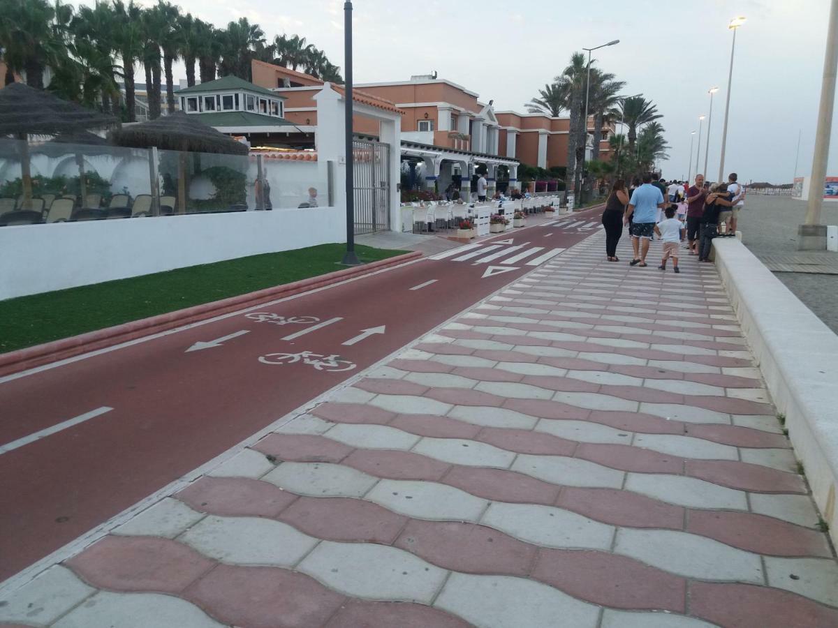 Sol Todo El Ano En Roquetas De Mar Daire Dış mekan fotoğraf